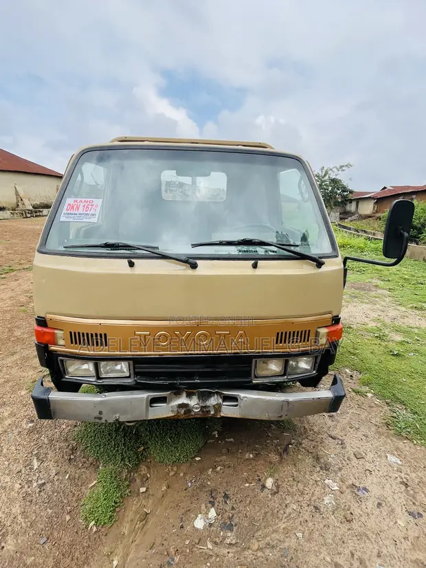 Toyota Dyna 150 Motar Daukan Kaya - 1