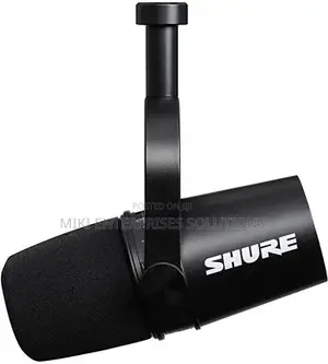 Shure MV7 Microphone Mai Kyau Don Podcast