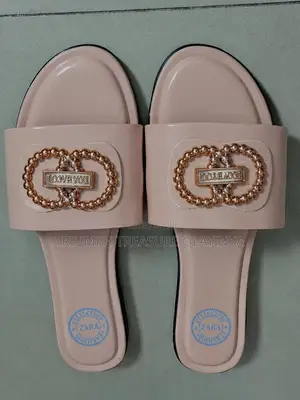 Ladies Stylish Slippers - Size 41/42