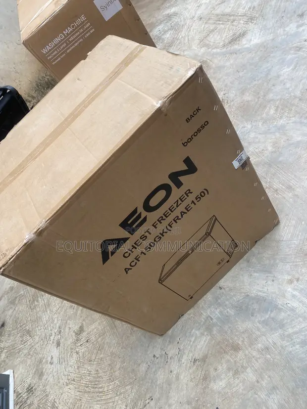 Aeon FRAE150 Chest Freezer 150L - 1