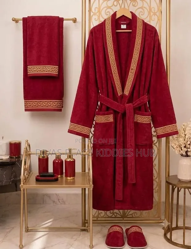 Versace Bathrobe Set - 1