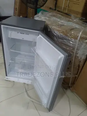 Firijin Hisense 90L - Karamin Firiji