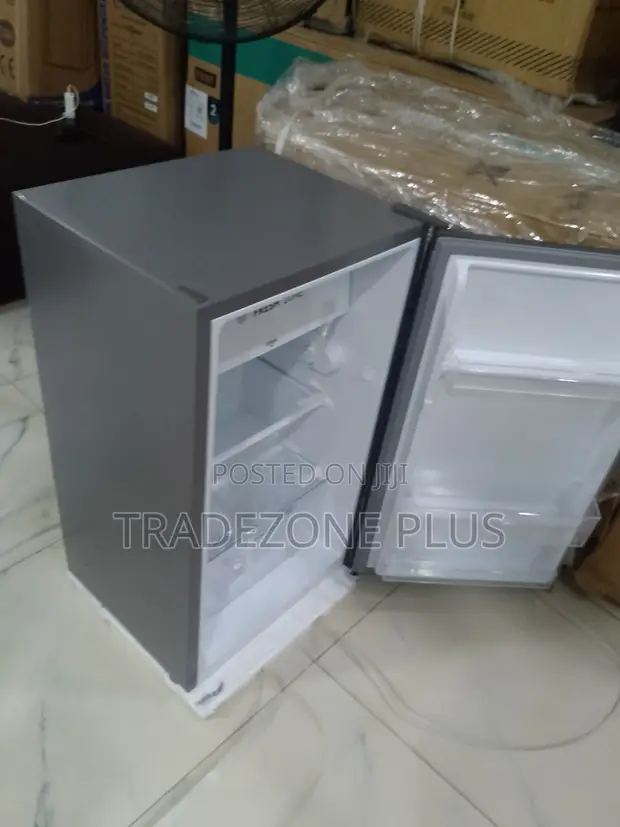 Hisense 90L Compact Refrigerator REF093DR - 1