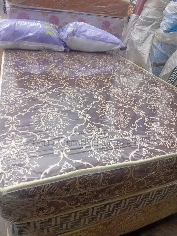 4ft x 6ft Semi Orthopaedic Comfort Cloud Mattress - 1