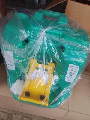 60 Liters Mai Tafiya Ta Gaggawa Ta Wanke Idanu