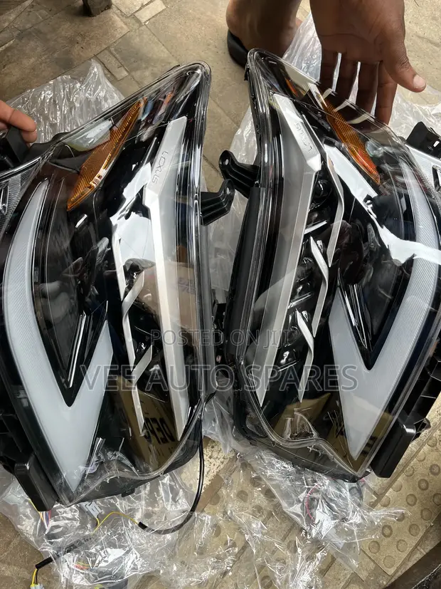 Lexus GX 460 2020 Headlamp (Sabon Hannu) - 1