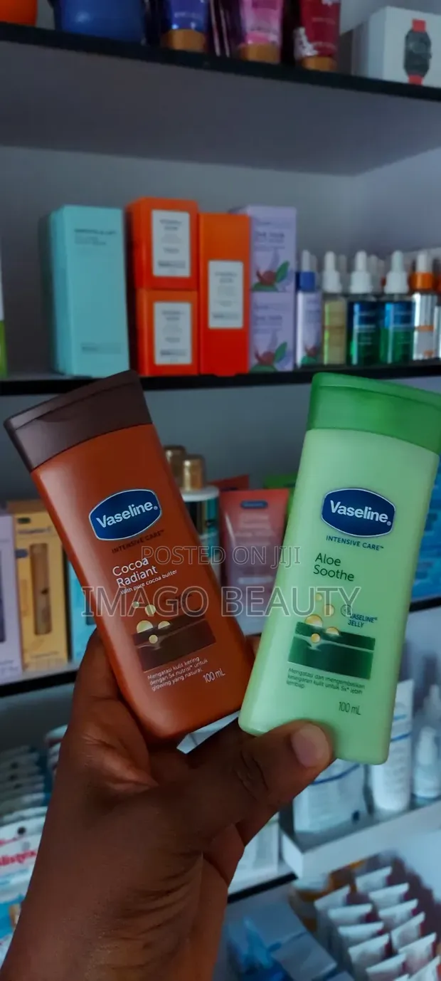 Vaseline Intensive Care Cocoa Radiant & Aloe Soothe Lotions - 1