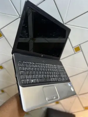 HP Compaq 420 Laptop - 4GB RAM, 250GB HDD