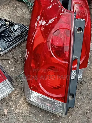Nissan Quest Backlight Gyara (2005)