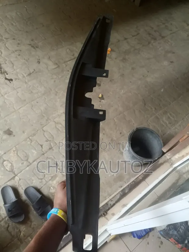 Mercedes-Benz GLE 2022 Gaban Bumper Hangar - 1