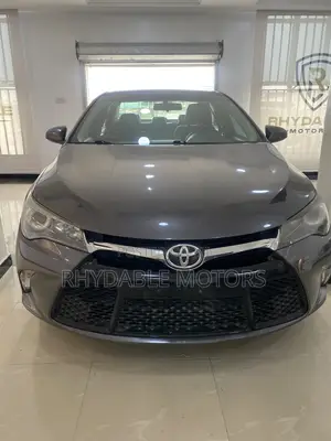 2016 Toyota Camry SE Sedan - Wadda Aka Shigo Da Shi