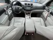 Toyota Highlander 2012 Gray - 1