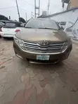Toyota Venza 2010 Brown - 1