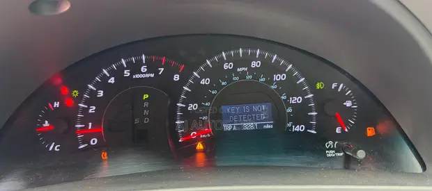 2010 Toyota Camry XLE Sedan - 1