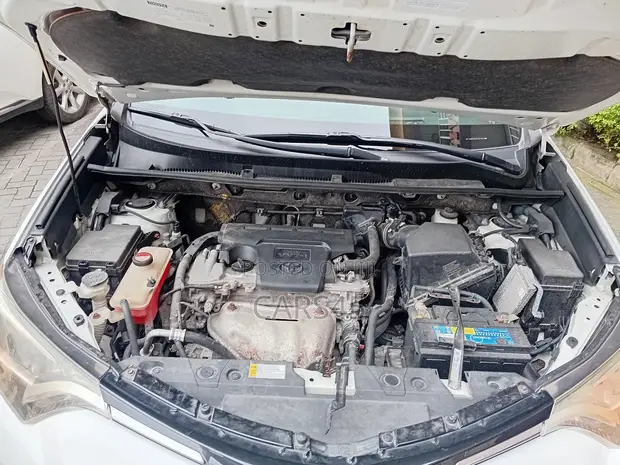 Toyota RAV4 2016 White - 1