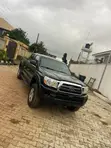 Toyota Tacoma 2010 Baki - 1