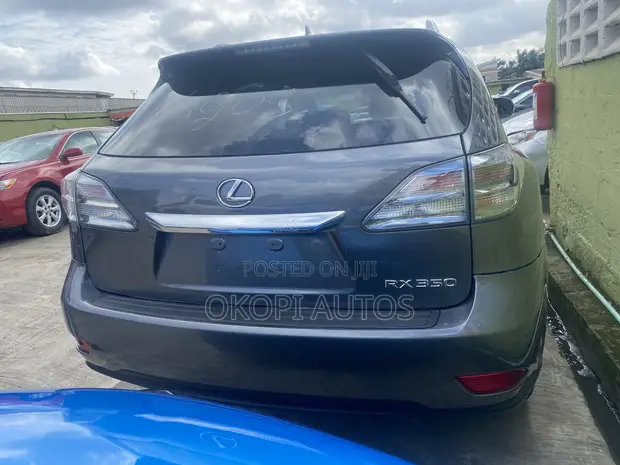 Lexus RX 2011 Gray - 1