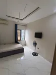 Furnished 1-Bedroom Shared Apartment with Pool/Gym in Abijo - 2