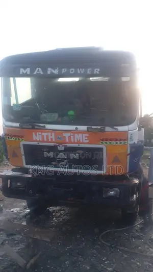 MAN Diesel Tipper Truck Mai Tayar 10