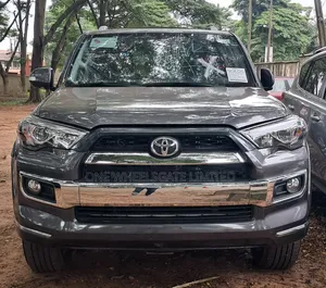 2011 Toyota 4-Runner Limited 2WD Gray