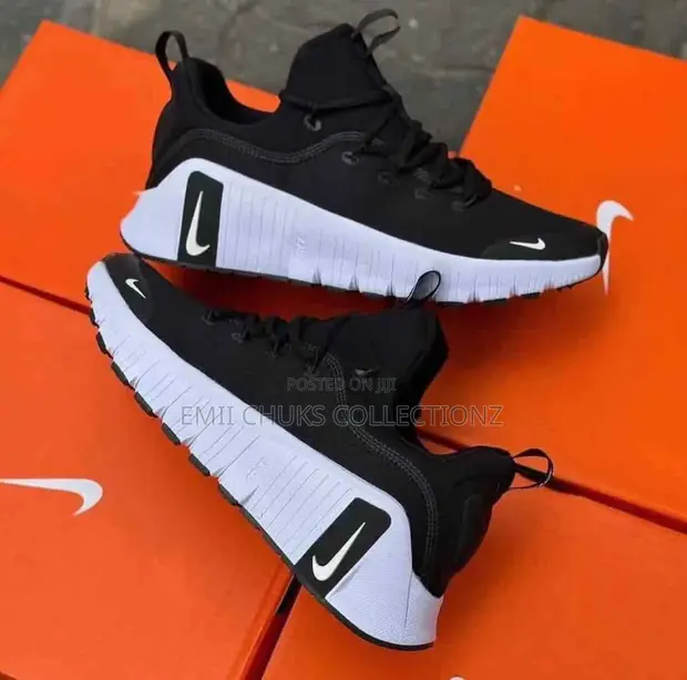 Nike Free Trainers - 1