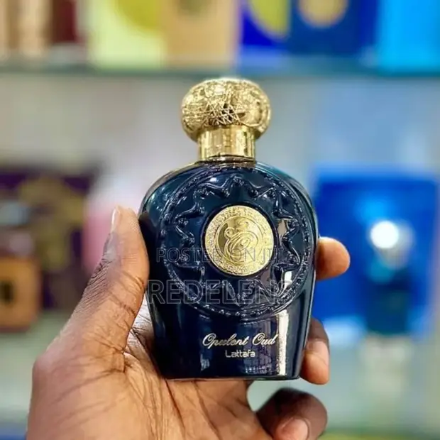 Lattafa Opulent Oud Eau de Parfum - 1