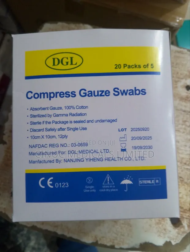 Sterile Gauze Pads (Pack of 100) - 1