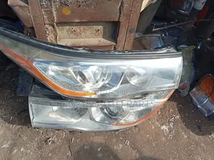 Tsohon Toyota Highlander 2014/15 Headlight Sauyawa