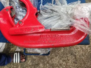 Ridgid 6-S Mai Ƙarfin Gaske Mai Yanke Borin Ruwa (4-8")
