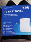 Ubiquiti UniFi AC1300 Dual-Band Access Point RAP2200(E) - 1