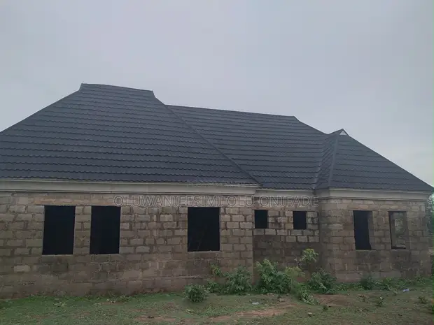 4 Bedroom Bungalow for Sale in Owode, Ido - 1