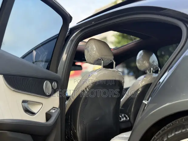 Mercedes-Benz C450 2016 Grey - 1