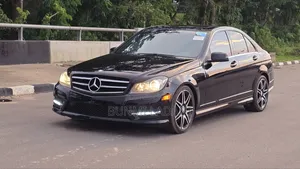 2013 Mercedes-Benz C300 Sport 4Matic Sedan AWD
