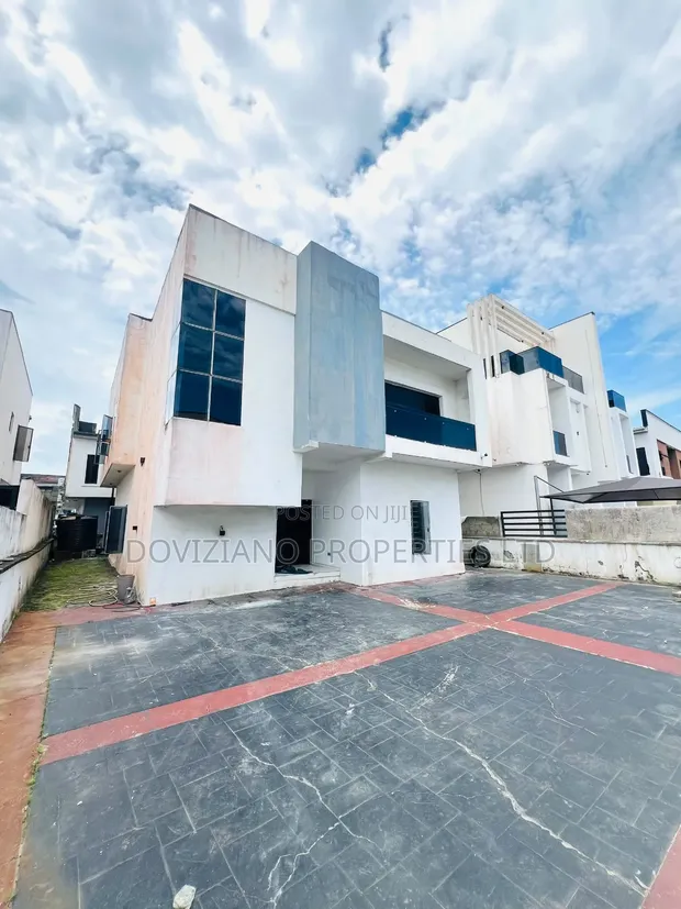 4 Bedroom Duplex with BQ in Abraham Adesanya Estate for Rent - 1