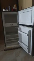 Skyrun Refrigerator - Used - 4