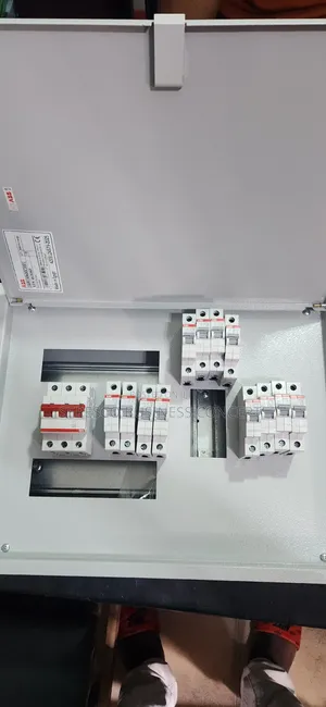 ABB Distribution Board 125A 18-Way 3-Phase