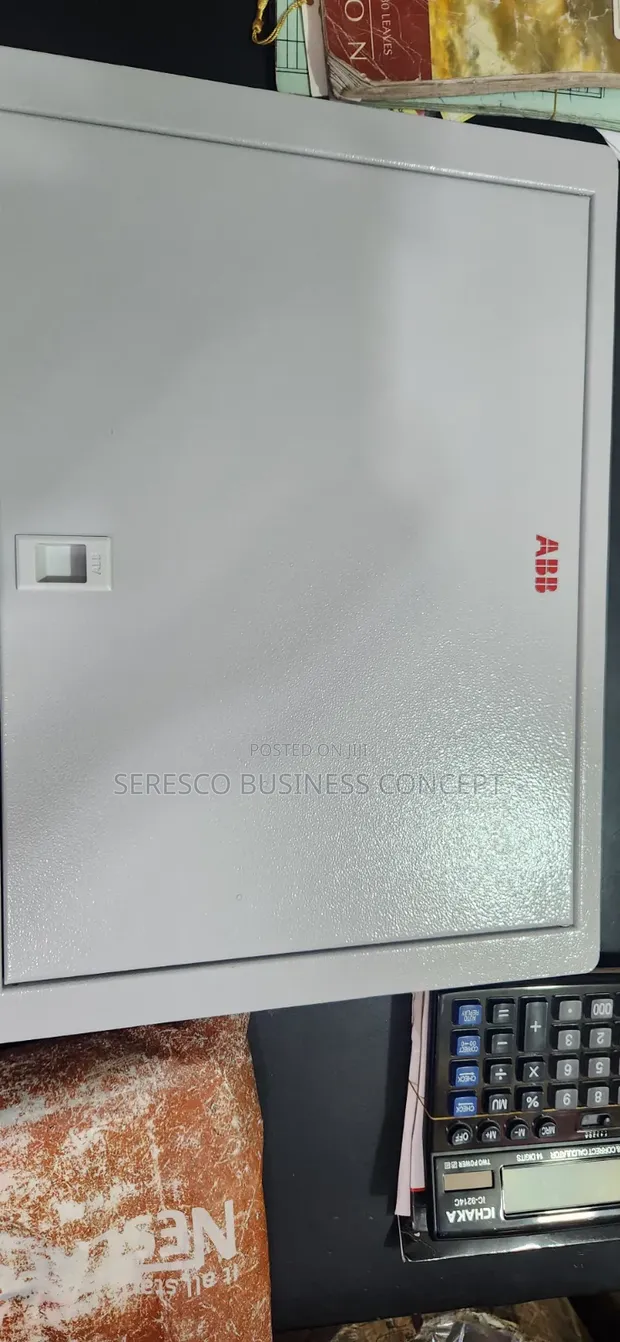 ABB Distribution Board 125A 32 Way - 1