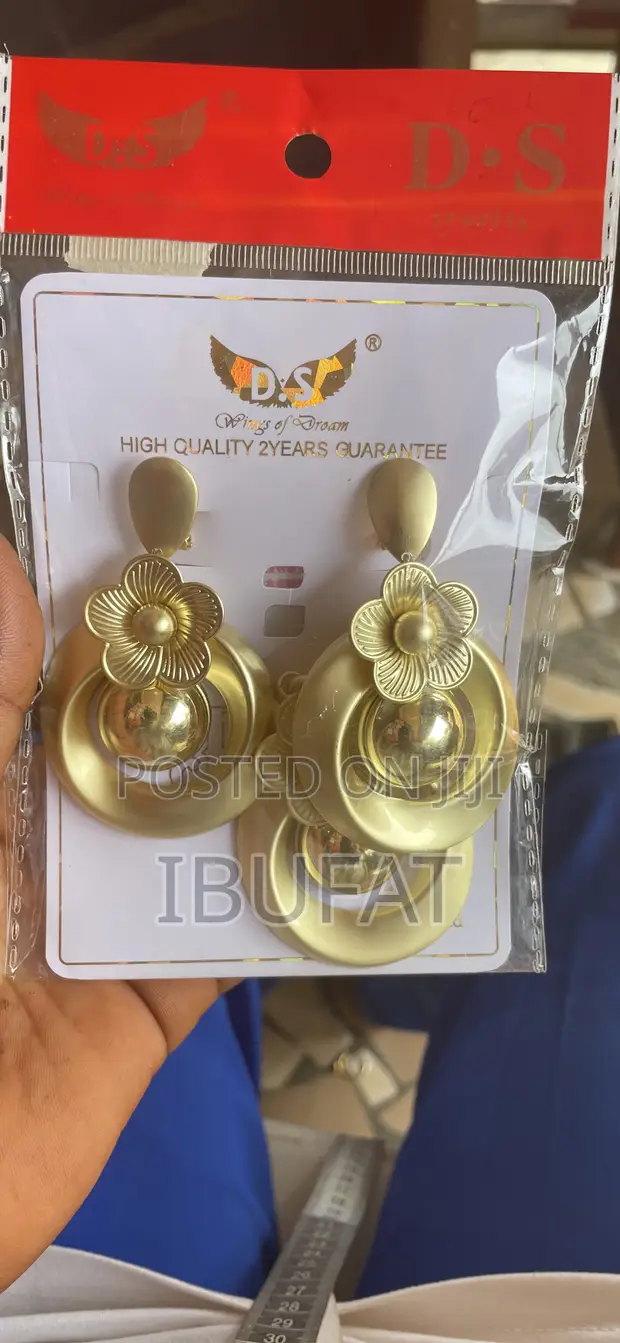 Fashion Jewelry Gold Necklace - 1