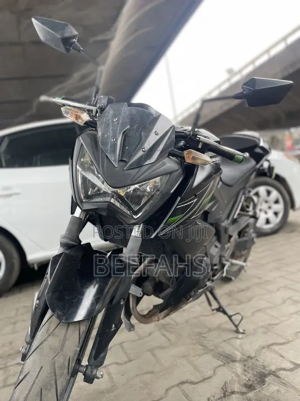 Kawasaki Z400 2018 Black - 1