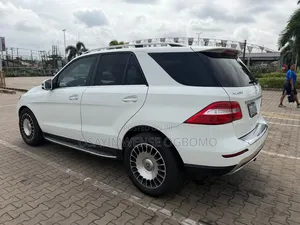 Mercedes-Benz M Class ML 350 4Matic 2013 White