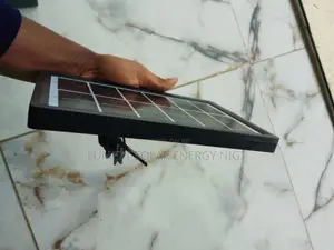 DP Solar Lighting Kit with LED Bulbs and Phone Charging