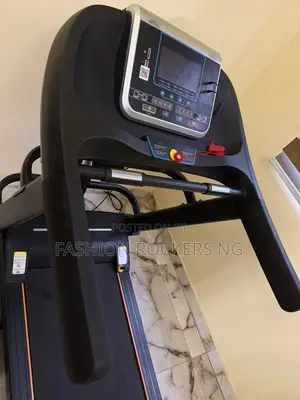 Umay Fitness Commercial Treadmill - 150kg Capacity, 3HP