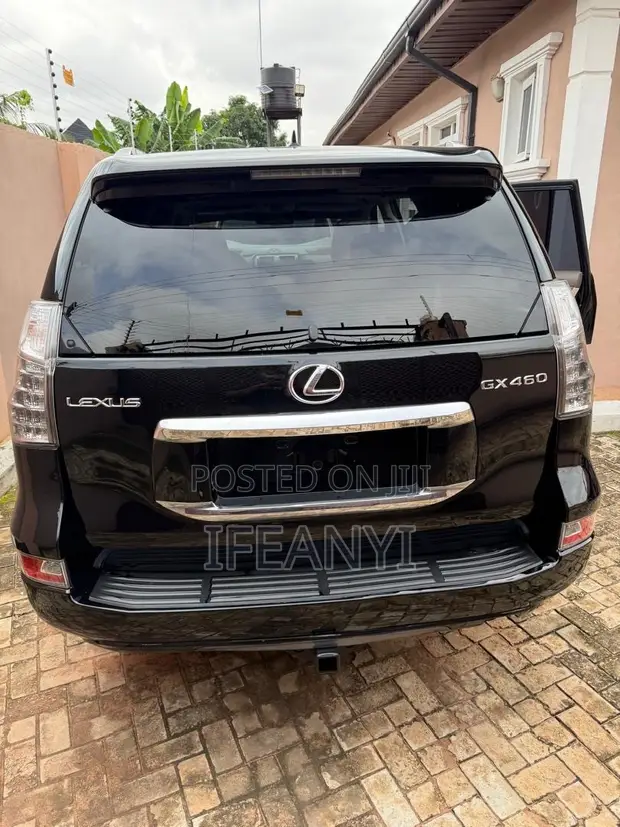 Lexus GX 460 2010 (Face-lifted to 2016) - 1