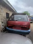 Toyota Previa 1998 Red - 3