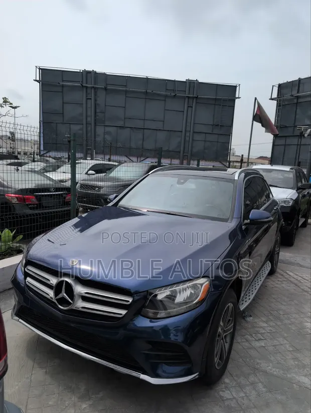 Mercedes-Benz GLC-Class 2018 Blue - 1