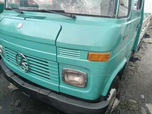 Mercedes-Benz 608 Atego Mini Truck - Foreign Used