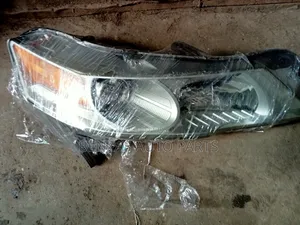 Acura TL 2010 Hanyar Dama Ta Hannun Haske