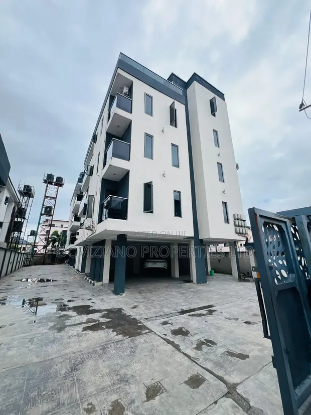 3 Bedroom Apartment for Rent in Ikate, Lekki - 1