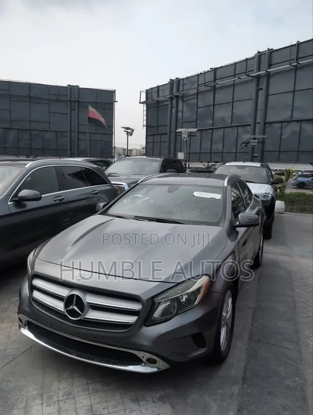 Mercedes-Benz GLA 250 2016 Gray - 1