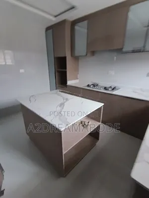 4 Bedroom Duplex for Sale in Opebi